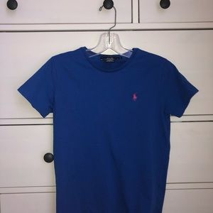 polo t-shirt
